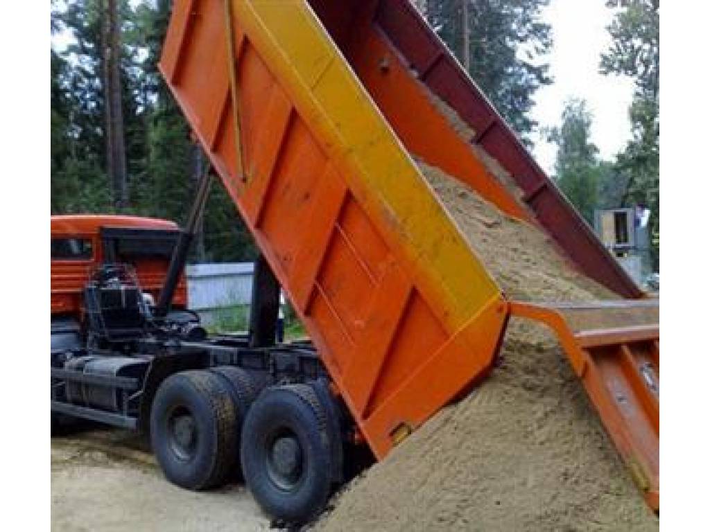 Все виды песка в Раменском по низким ценам от компании «ДиТранс». 