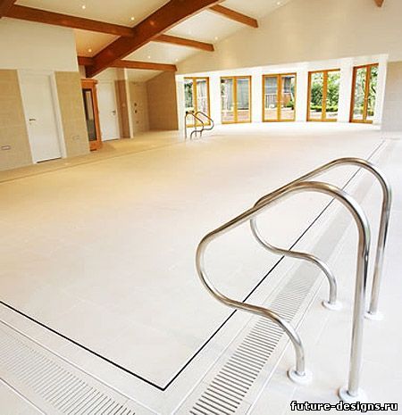 Подъемный пол в бассейне