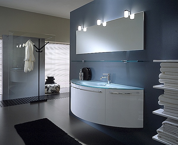 Мебель для ванной по индивидуальному проекту в компании «Верес».