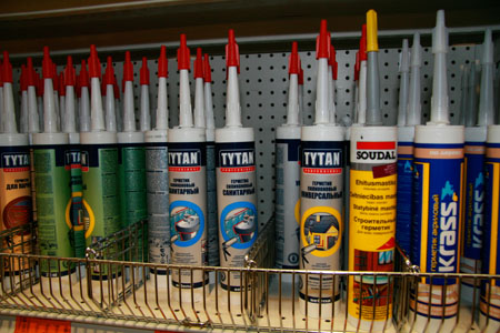Большой выбор герметиков силиконовых TYTAN в интернет-магазине красок «ipaints.org».
