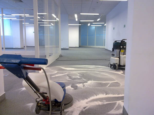 Профессиональная чистка ковролина как в квартире, так и в офисах от компании «CleanStyle».